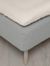 Last inn bildet i Galleri-visningsprogrammet, Høie | Harmoni | Formsydd Laken i Sateng | Elfenben