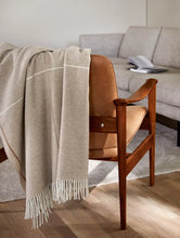 Last inn bildet i Galleri-visningsprogrammet, Monte Viso pledd | 130x200 cm | Beige