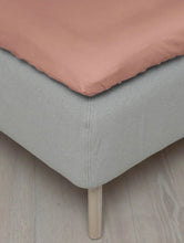 Last inn bildet i Galleri-visningsprogrammet, Høie | Harmoni | Formsydd Laken i Sateng | Varm Rosa