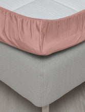 Last inn bildet i Galleri-visningsprogrammet, Høie | Harmoni | Formsydd Laken i Sateng | Varm Rosa