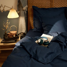 Last inn bildet i Galleri-visningsprogrammet, Georg Jensen Damask | Ypsilon | Sengesett i Egyptisk Bomull | Navy Blazer