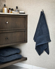 Last inn bildet i Galleri-visningsprogrammet, Høie | Spa | Håndkle | Mørk Blå